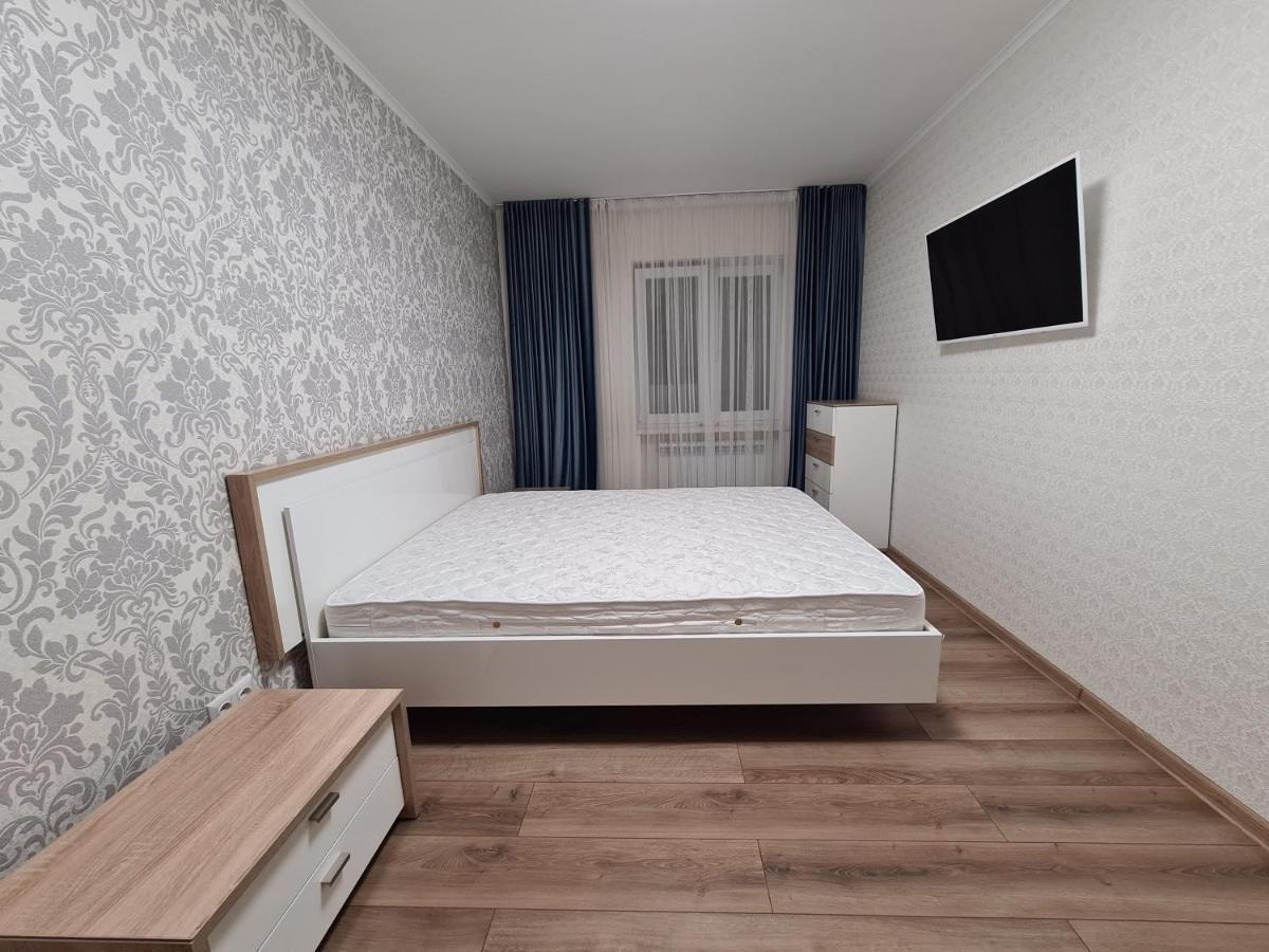 127-Avenue Apartment Chernivtsi Exterior photo